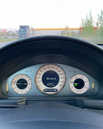 Mercedes-Benz Klasa E cena 33900 przebieg: 437900, rok produkcji 2004 z Lublin małe 352